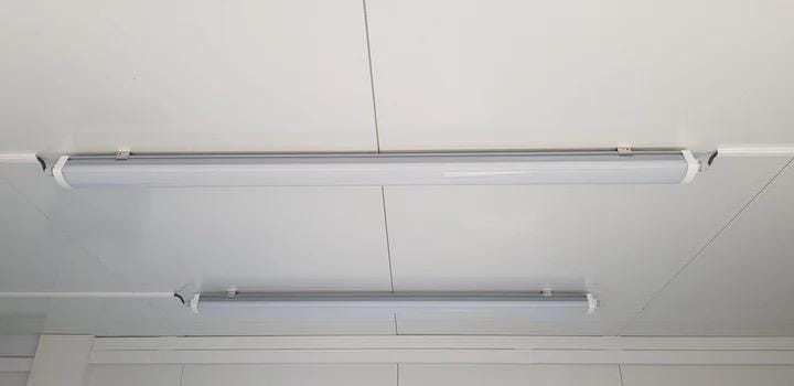 Bar modulare per container in legno Privilège 40' – Bar mobile premium