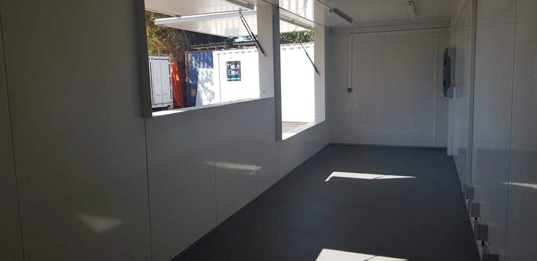Bar modulare per container in legno Privilège 40' – Bar mobile premium