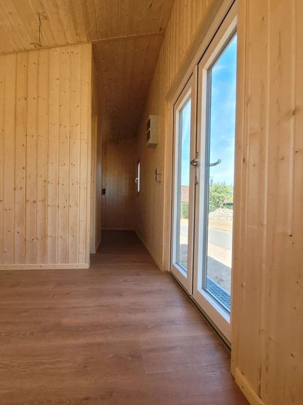Container trailer mobile da 20 piedi – casa ecologica e multiuso