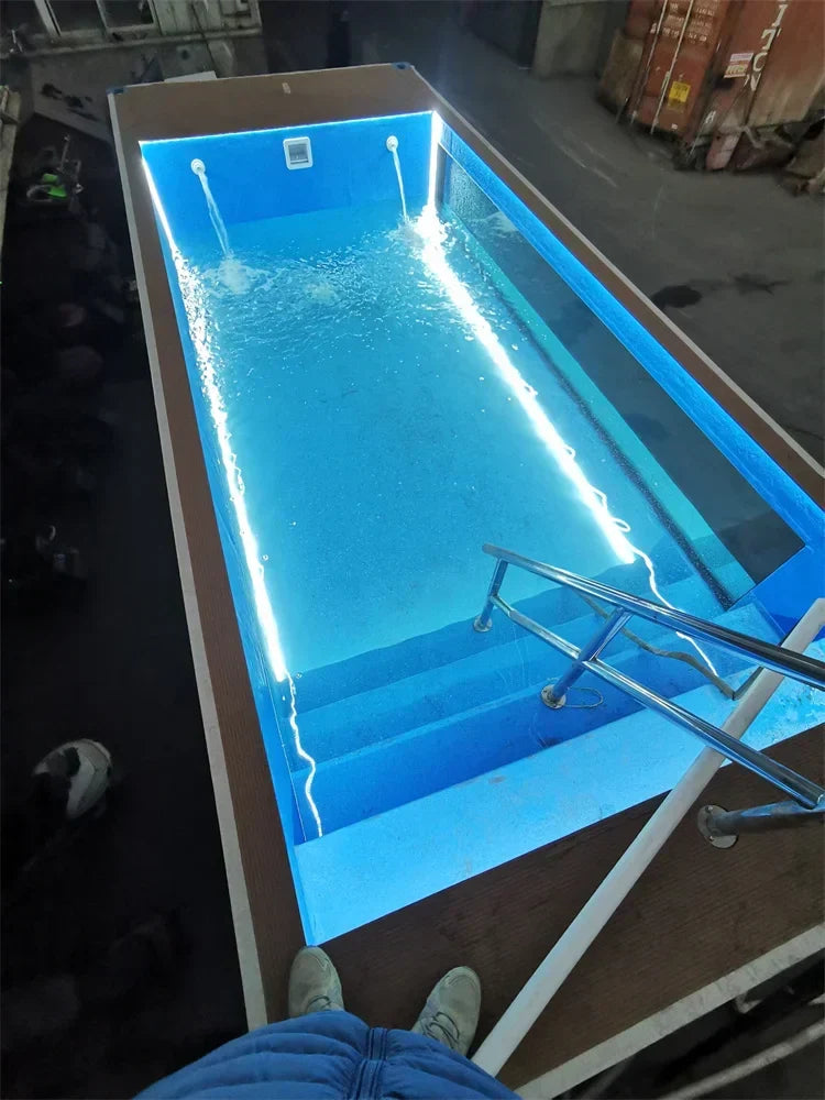 Piscina Container da 20 piedi – Soluzione Modulare per il Nuoto