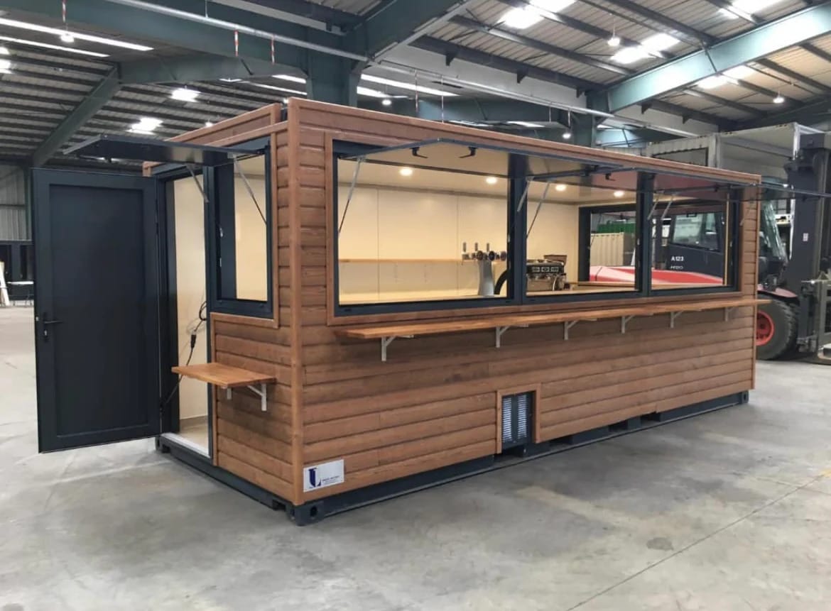 Container Bar & Caffetteria 20 piedi – completamente attrezzato e pronto all'uso