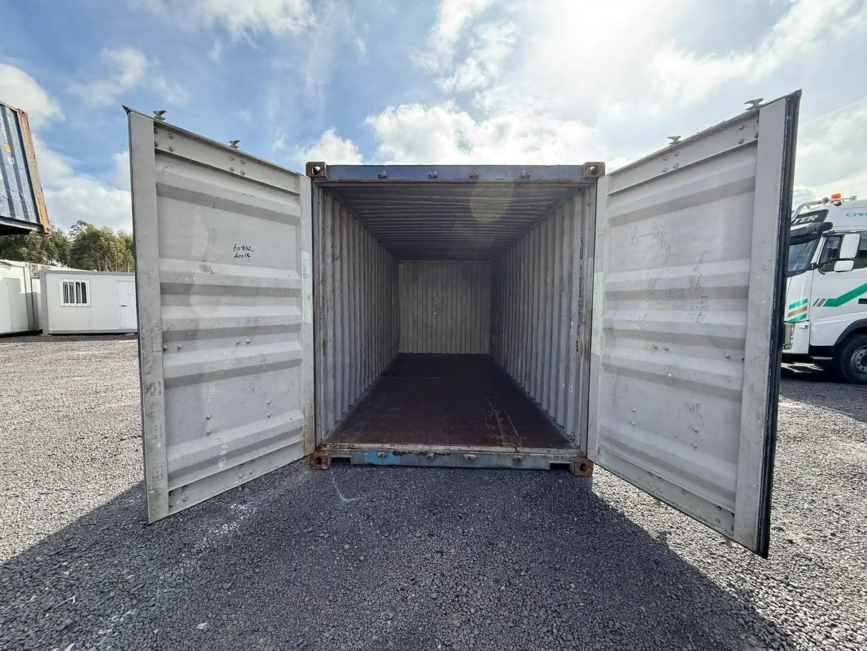 Container Usato da 20 Piedi – Struttura Robusta e Resistente