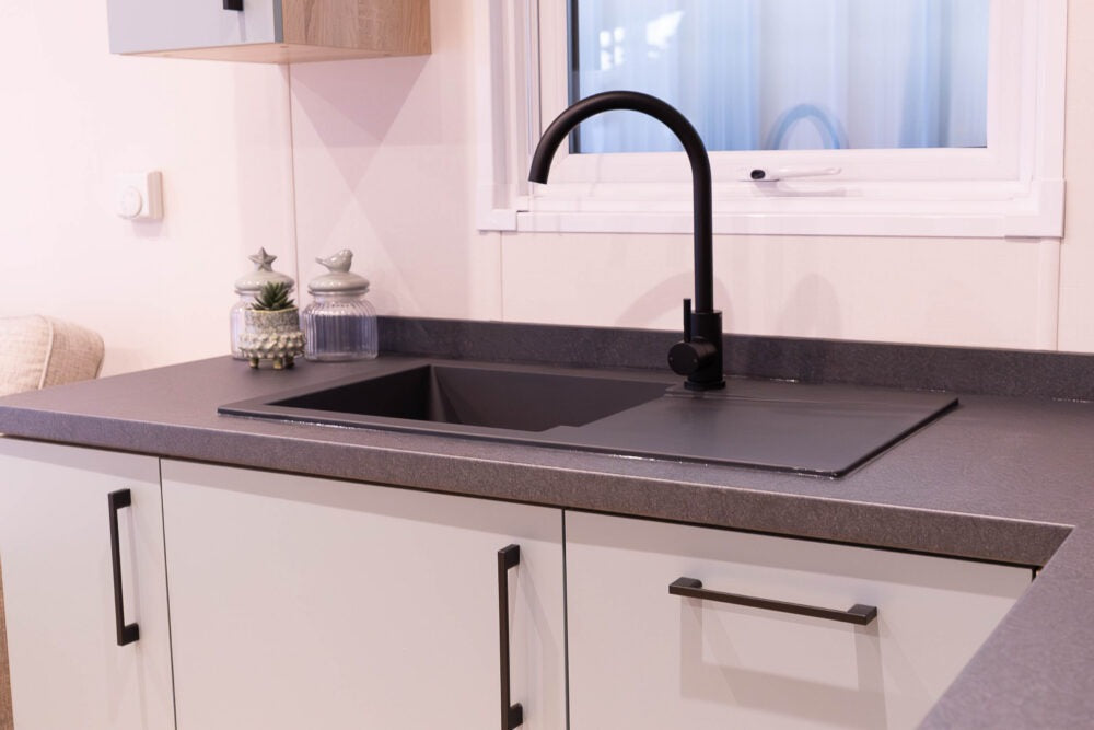 Love Nordsea 930-2 Casa Mobile – Elegante e confortevole chalet modulare con vista mare.
